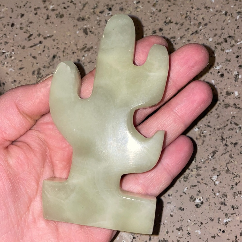 Saguaro Green Banded Calcite Carving